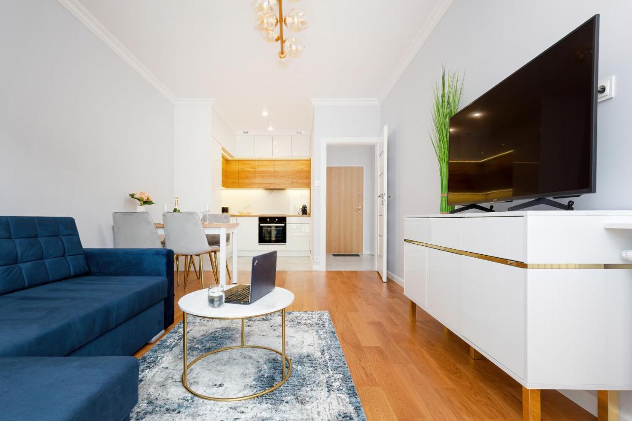Apartament Dom Przy Okrzei By Renters Prestige Warsaw Exterior photo